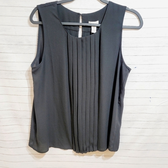 CHICO'S PLEASANT PLEATS SANDRA TANK IN BLACK, SZ 1 - Picture 2 of 9